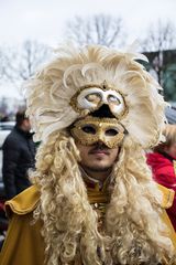 Carnevale - Gefedert