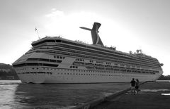 Carnival Victory