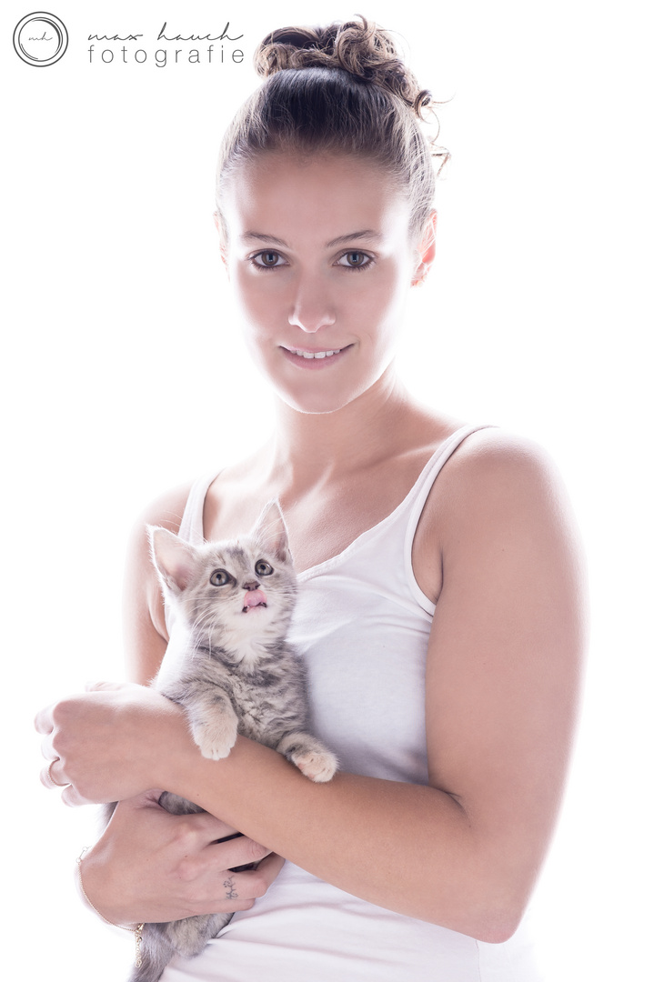 Caro mit Katze