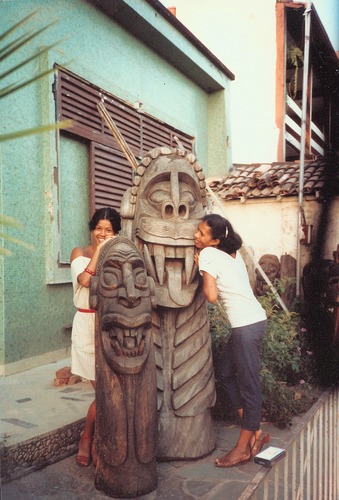 Carrancas com meninas em Pirapora, Minas Gerais