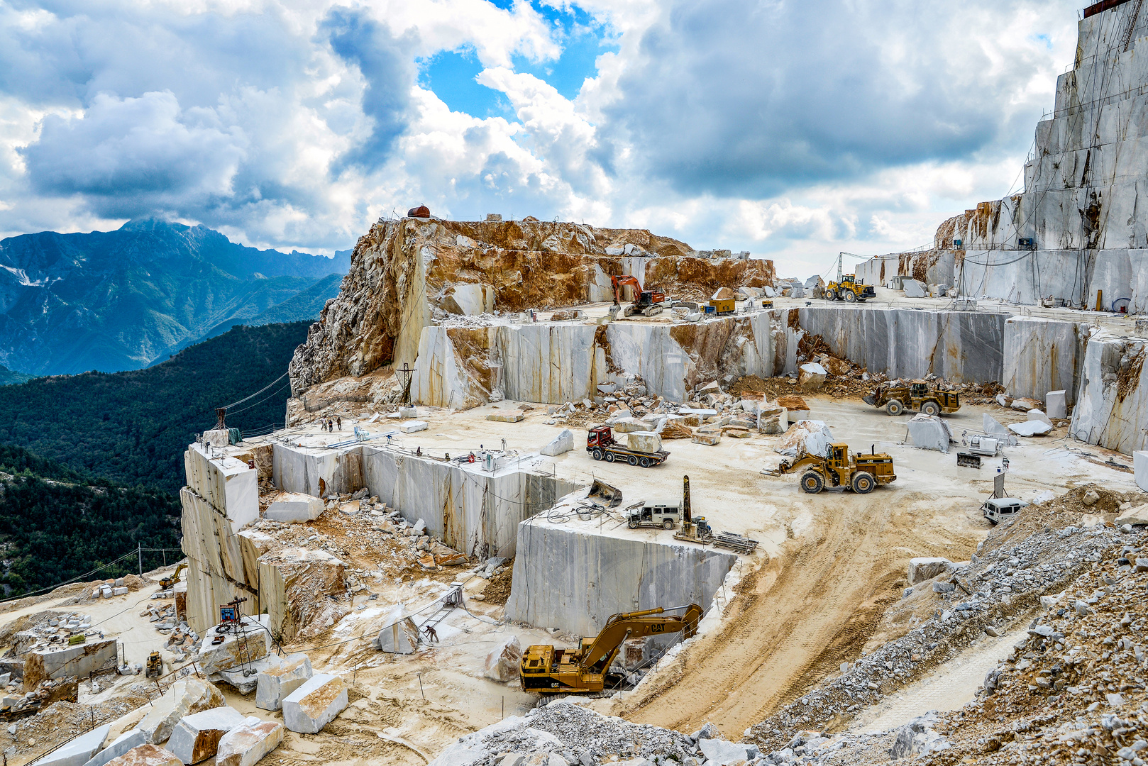 Carrara-Marmor 02