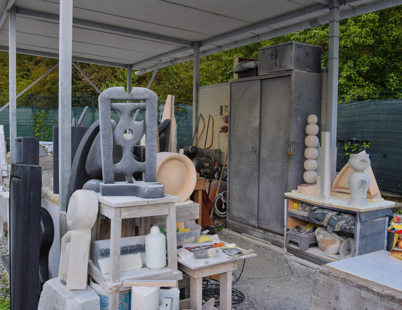 Carrara Marmor III Atelier eines Steinbildhauers