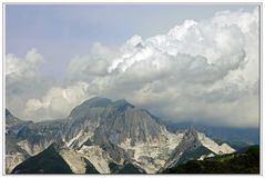 Carrara,un pensiero ai terremotati...