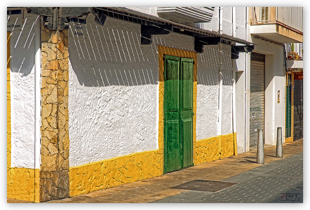 Carrer d´Antoni Riquer, Esquina Carrer Ample