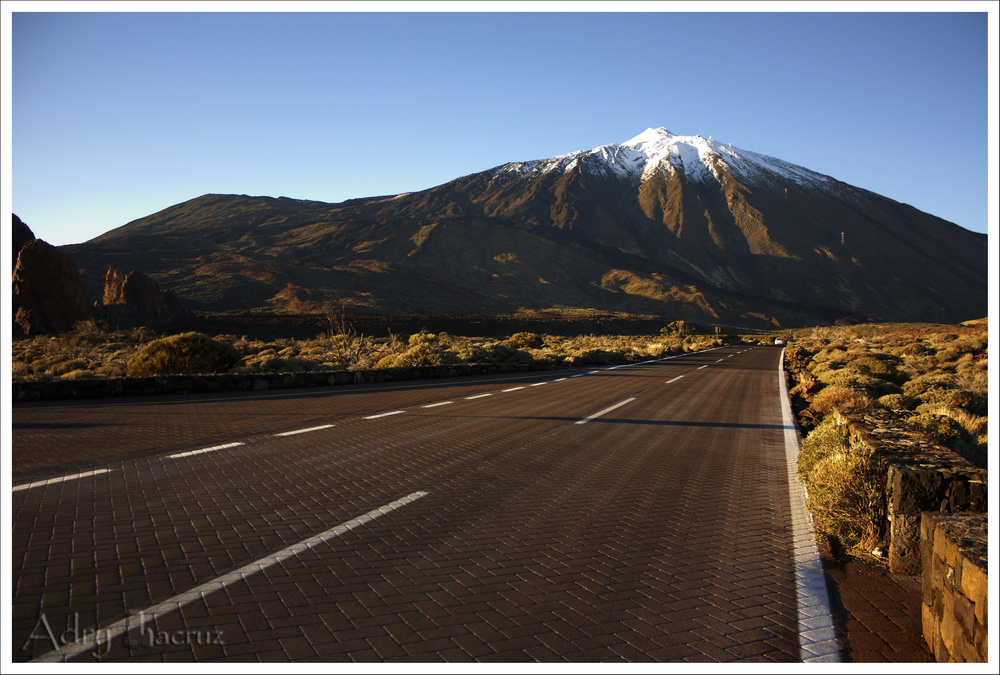 Carretera hacia el Teide.