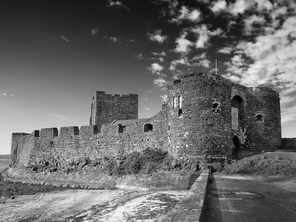 carrickfurgus castle