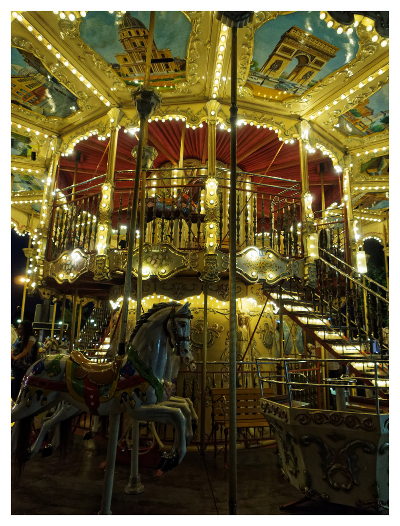 Carrousel de Paris