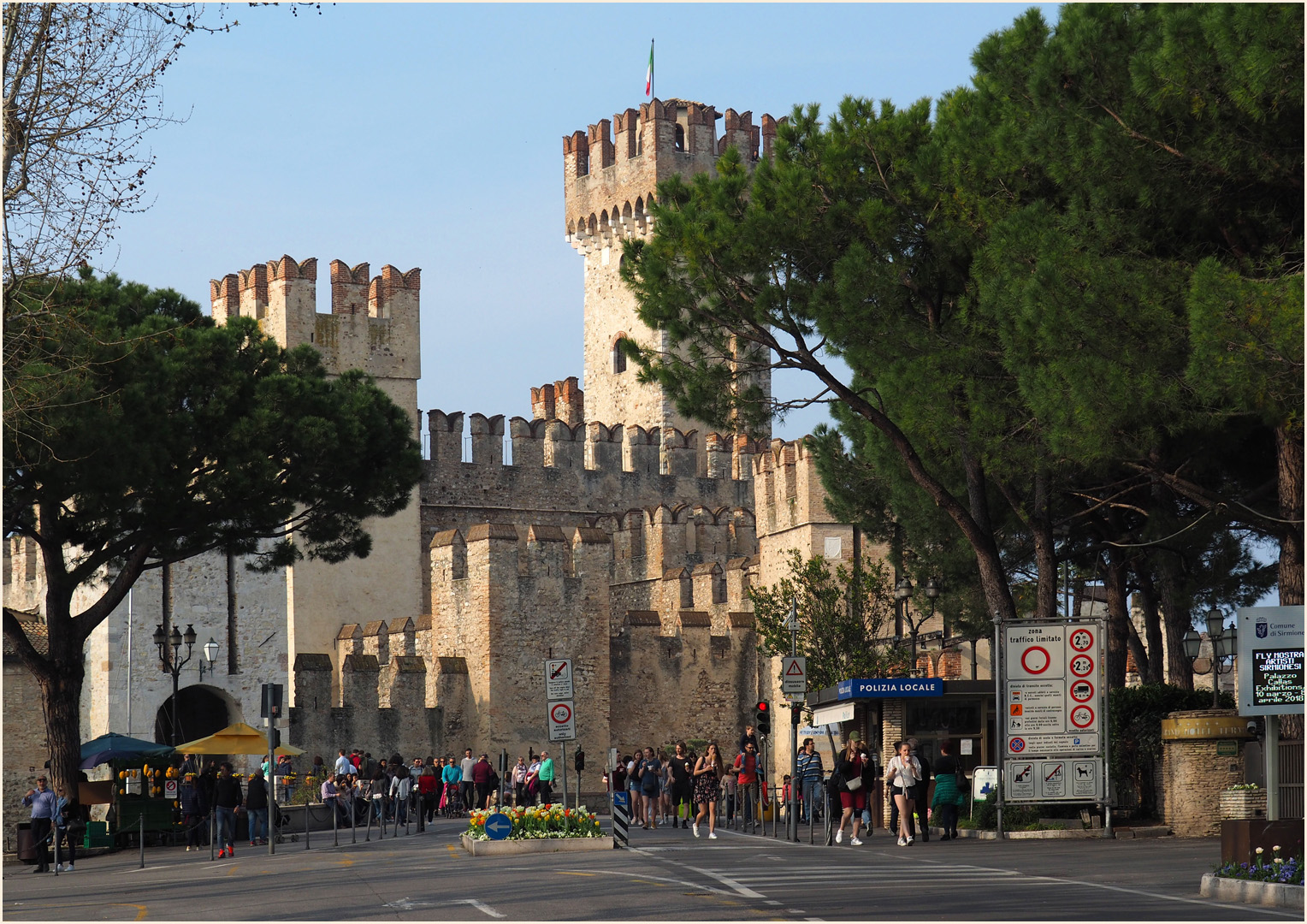 Carte postale de Sirmione