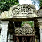 Carvings on Beng Melea Gate, I