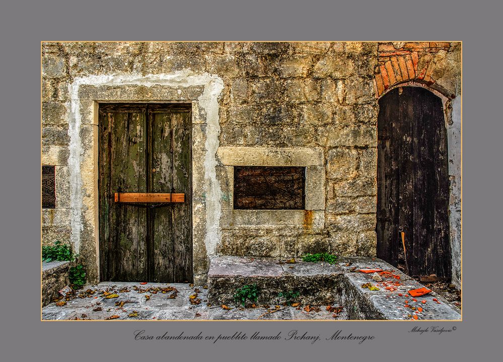 Casa abandonada en pueblito llamado Prchanj Montenegro