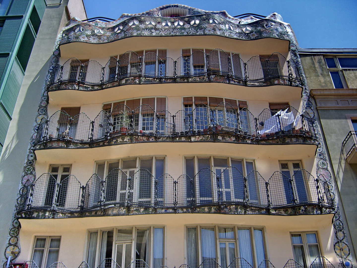 Casa Battlò - retro