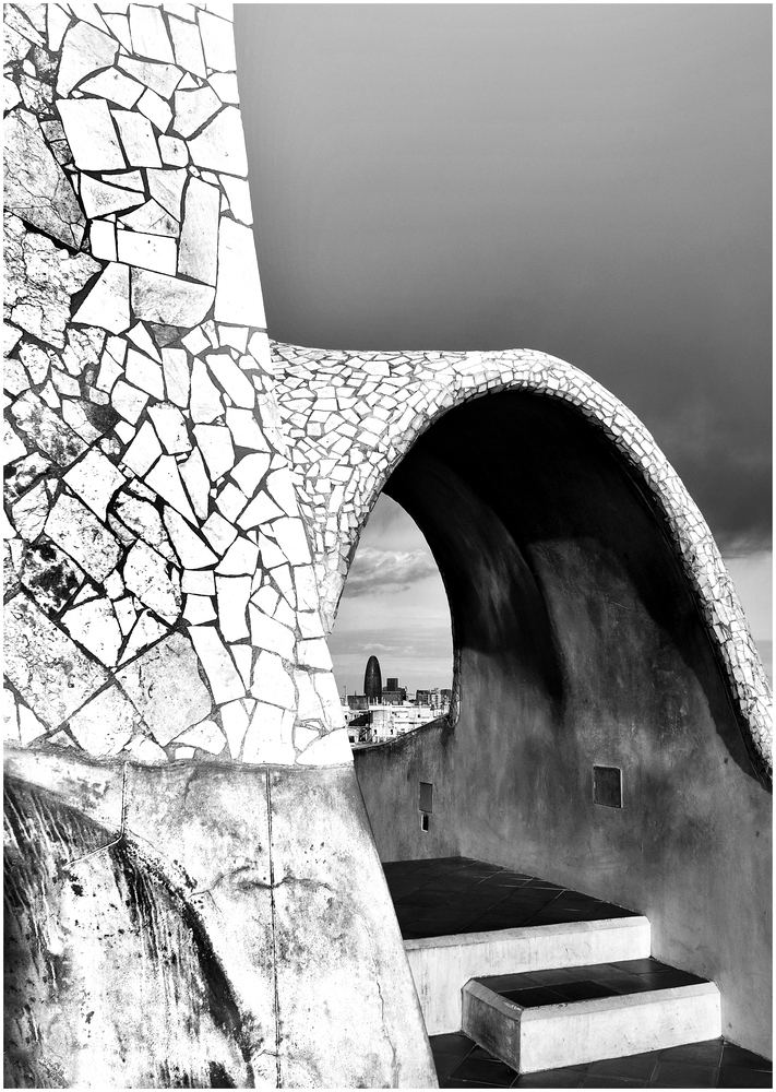 CASA MILA