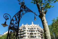 Casa Milà