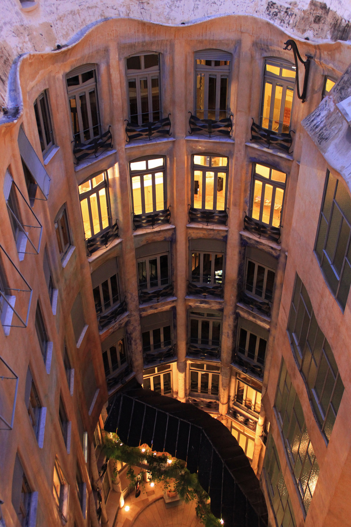 Casa Milà