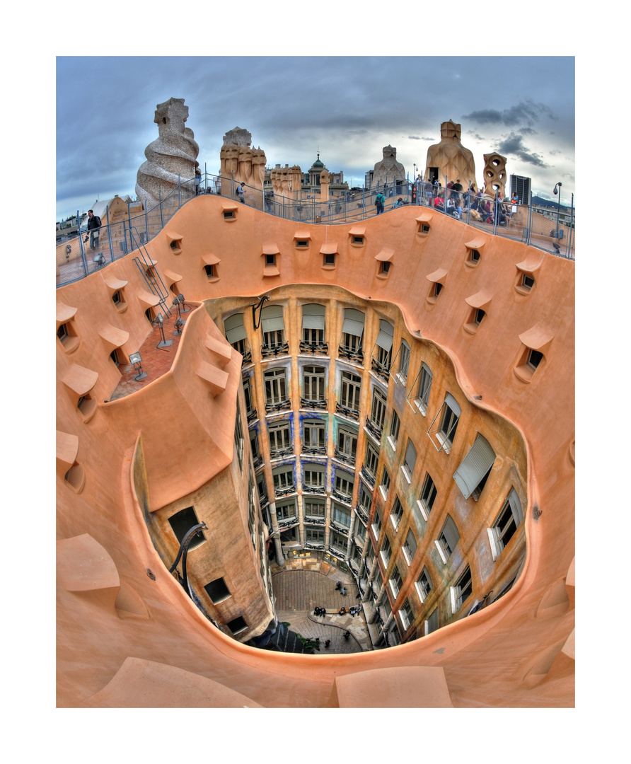 Casa Milà