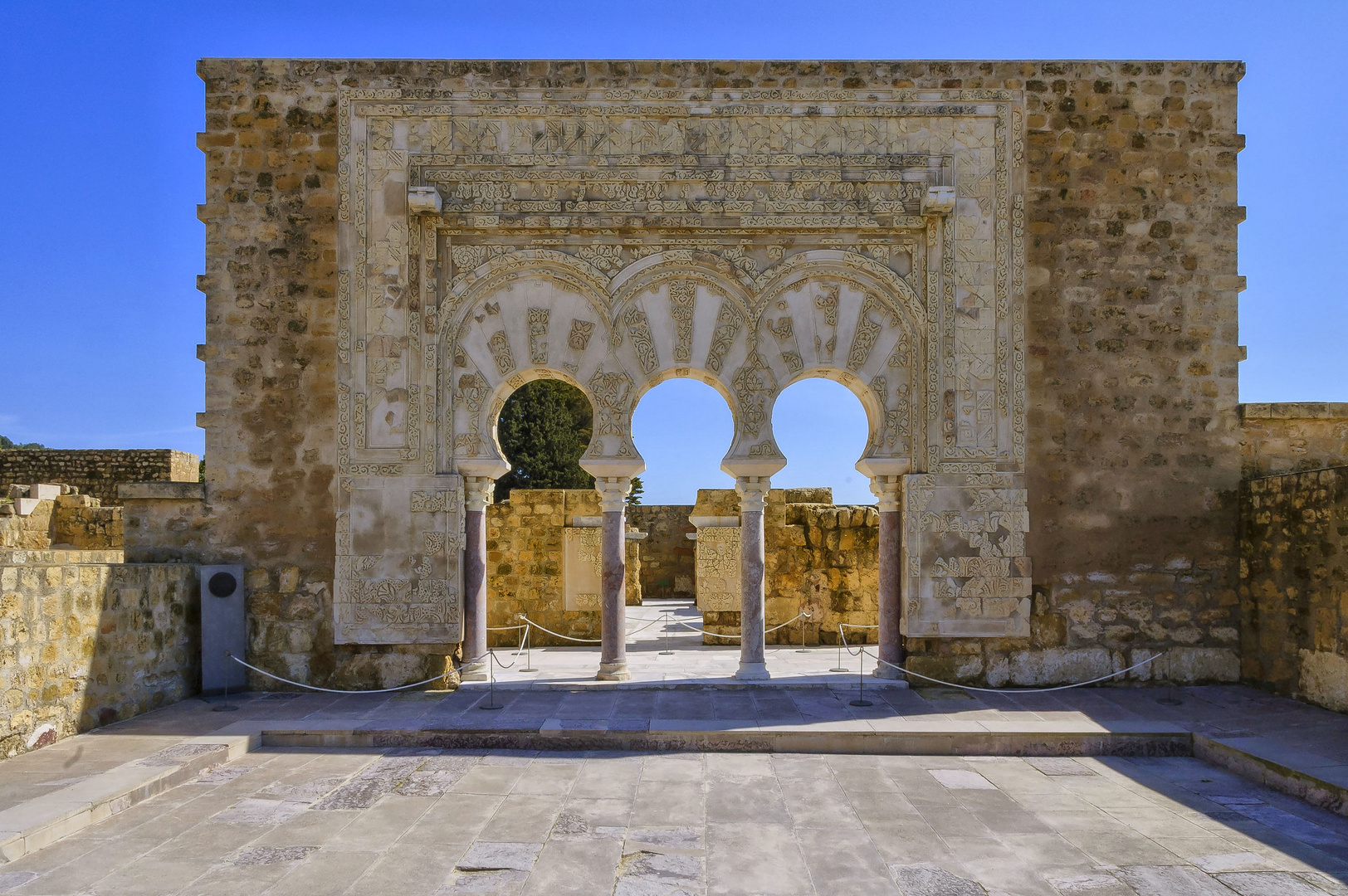 CASA YAFAR (Medina Azahara )