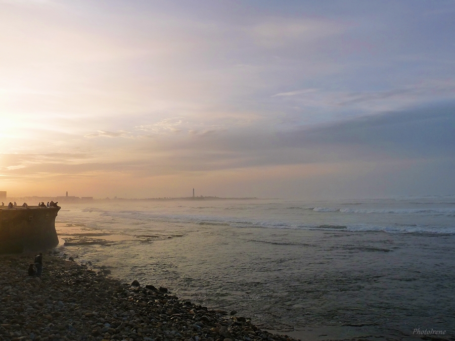 Casablanca...bewölkt und nebelig