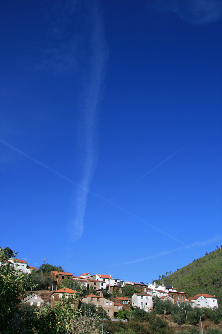 Casal Novo Chemtrails