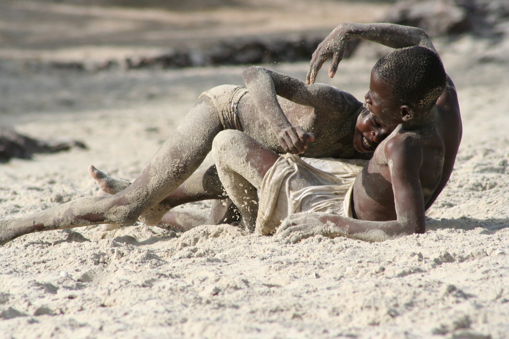 Casamance giochi in spiaggia