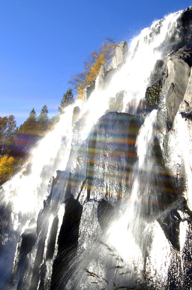 Cascada arco-iris