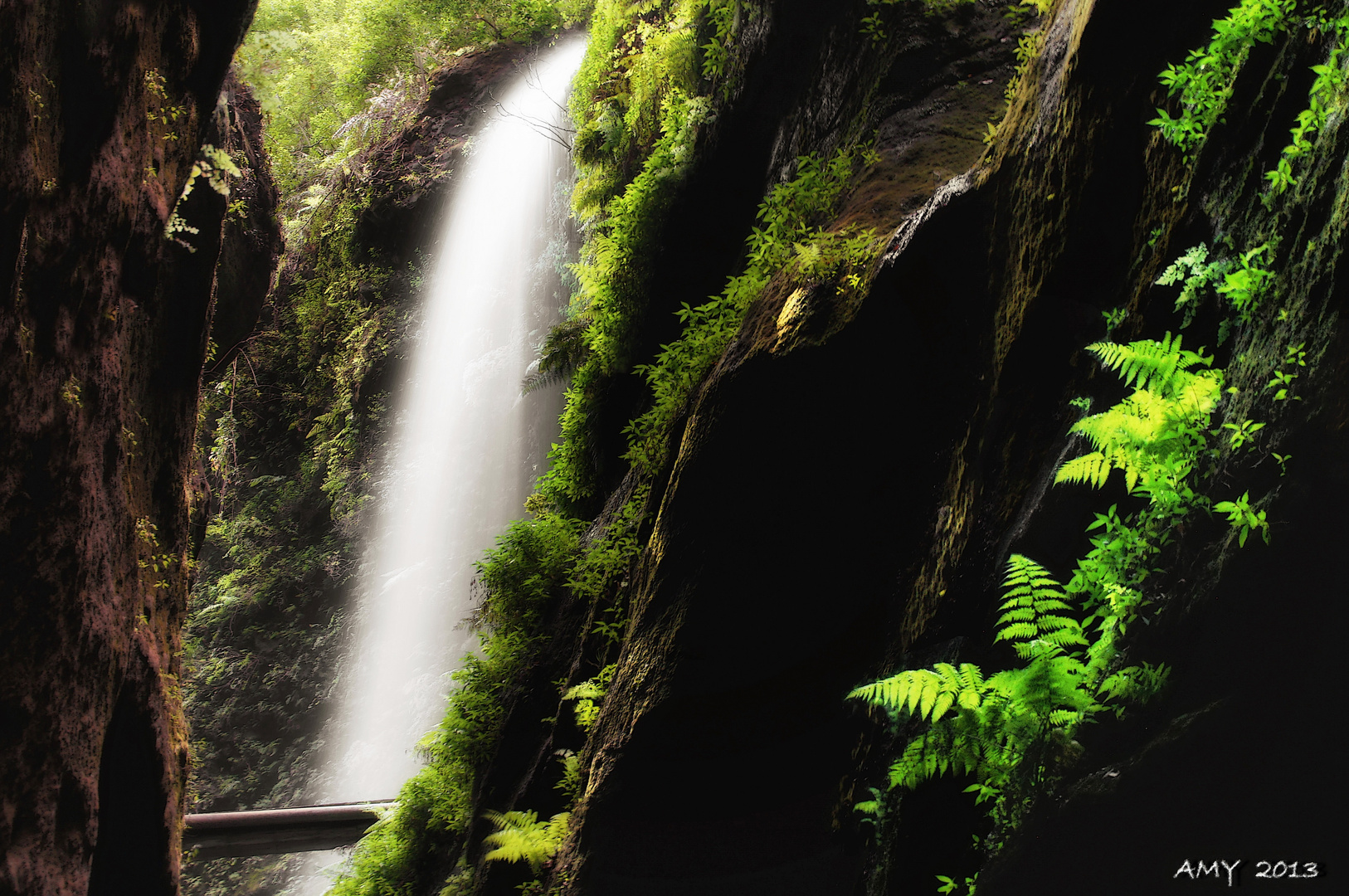 CASCADA DE LOS TILOS. (LA PALMA) . Dedicada a ANTONIO CALVO ARRANZ..