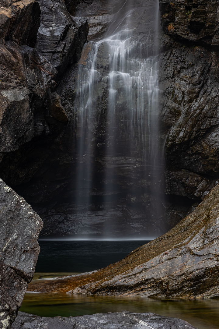 "Cascada del Salto.......IV"