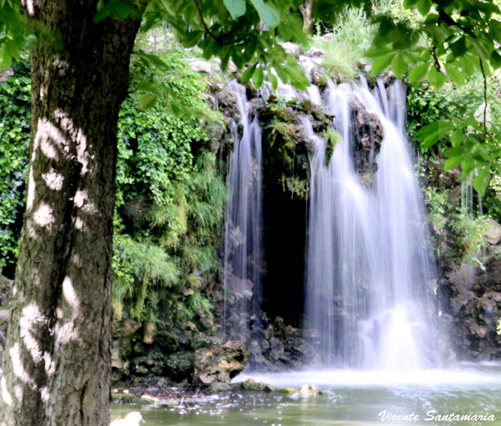 CASCADA EN EL RETIRO