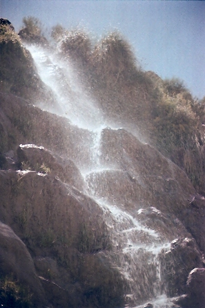 Cascada en Lo cardones