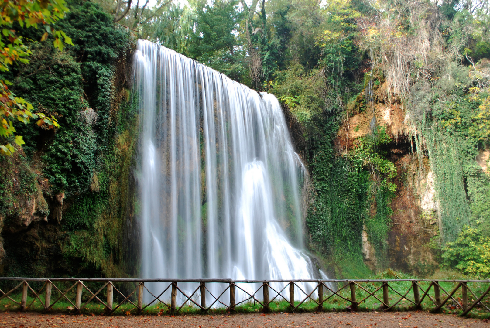 CASCADA LA CAPRICHOSA