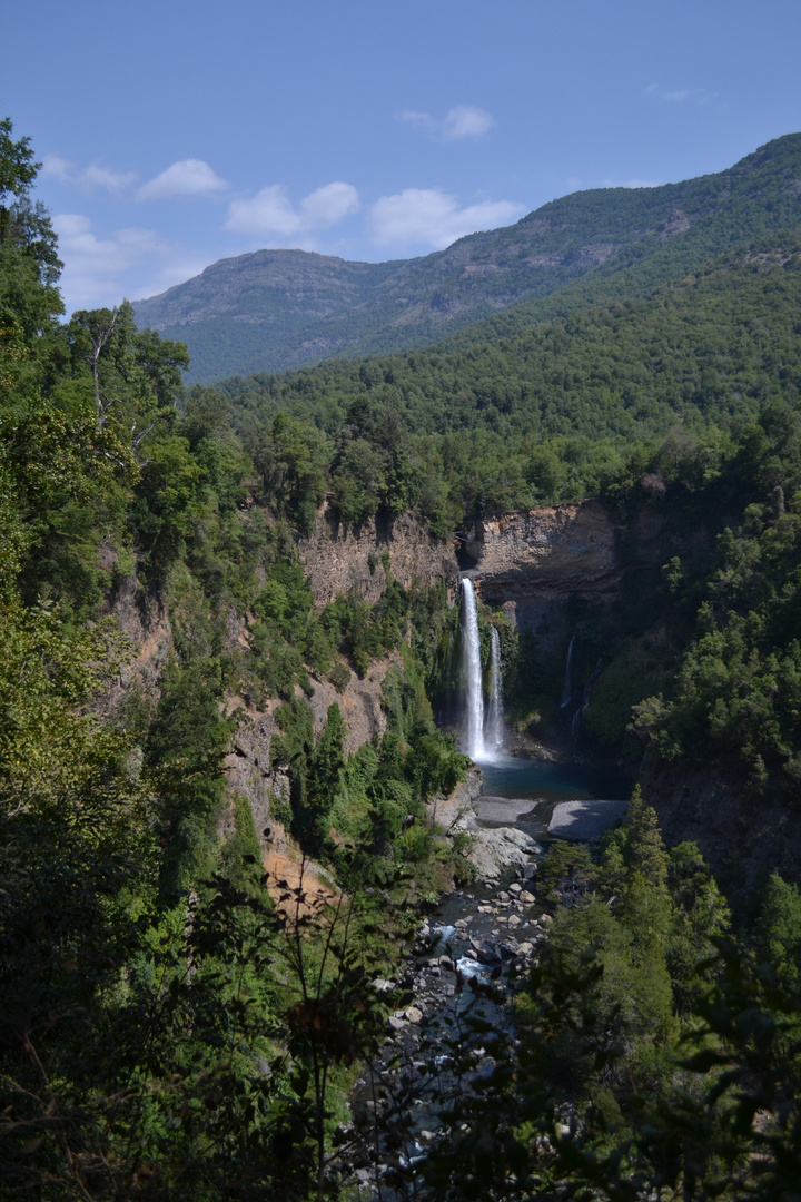 cascada la leona