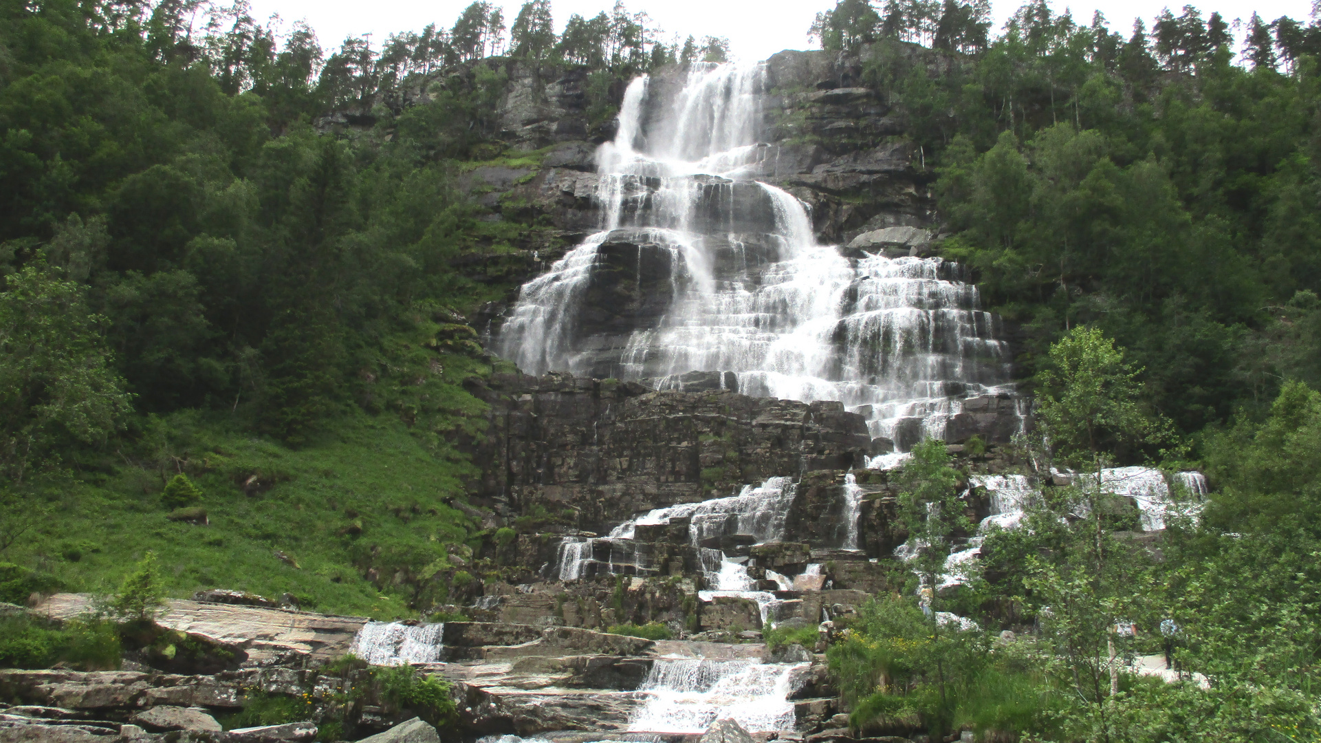 Cascada Tvindefossen