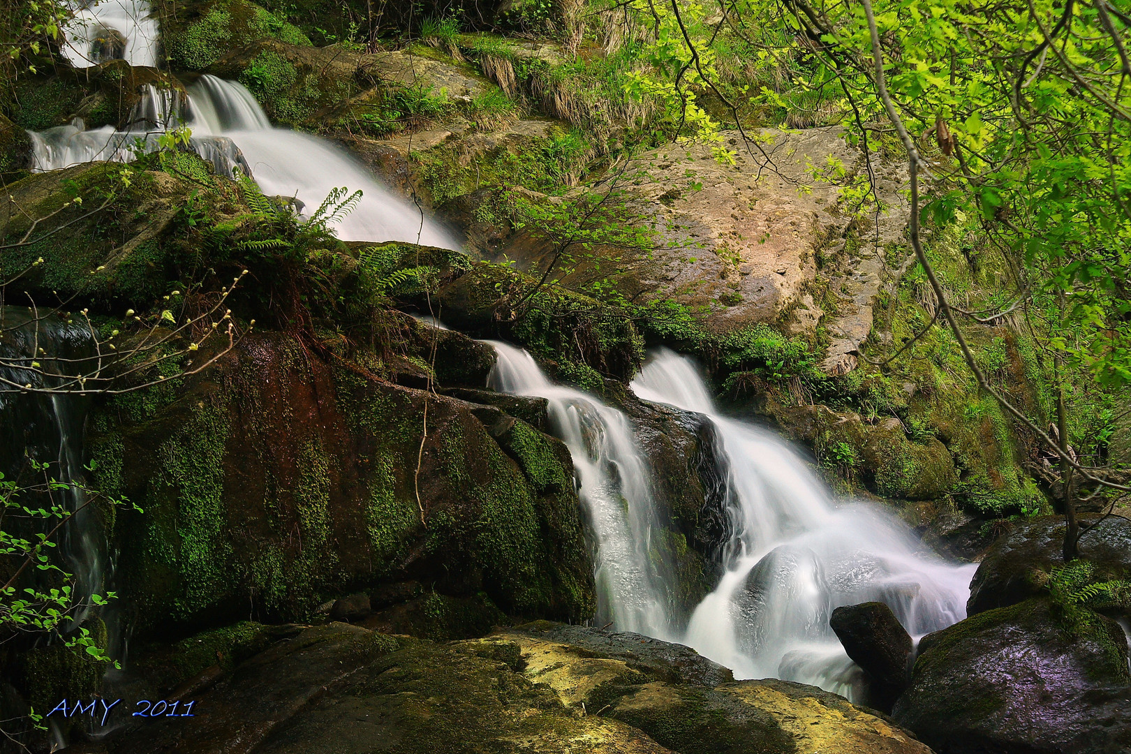 CASCADAS DE " EL REGATO ".