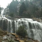 Cascade d'Ares à la fonte des neiges