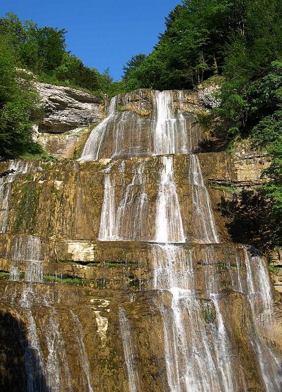 Cascade de l'Eventail mesurant 64 m de haut de cataline27 