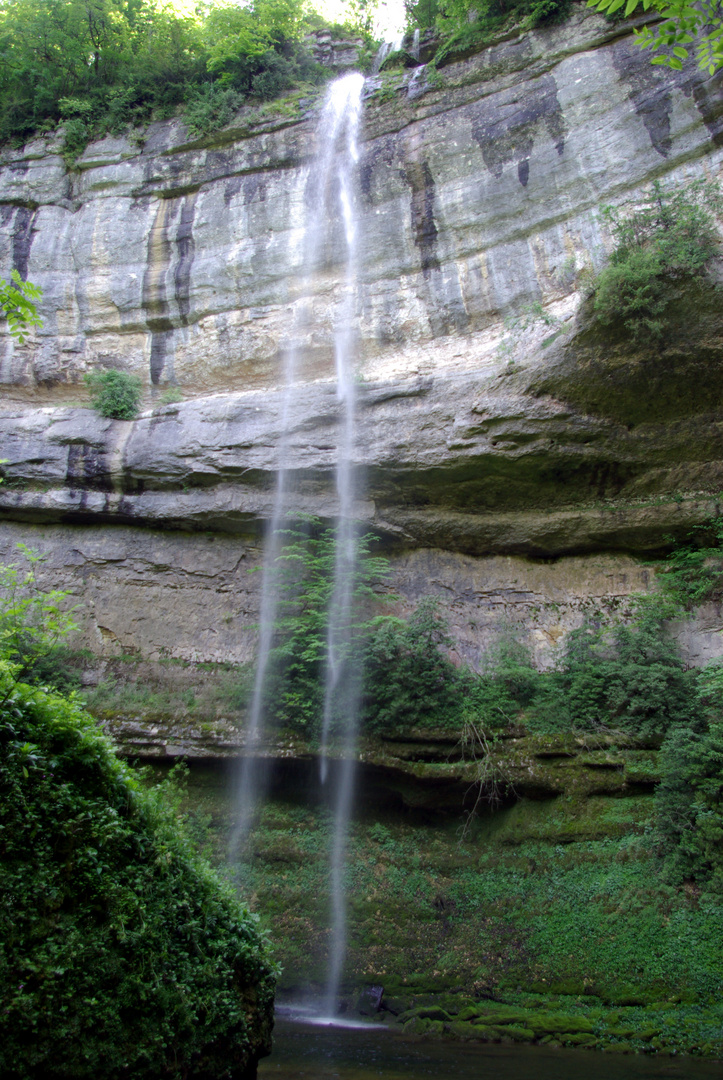 cascade de pisse vielle