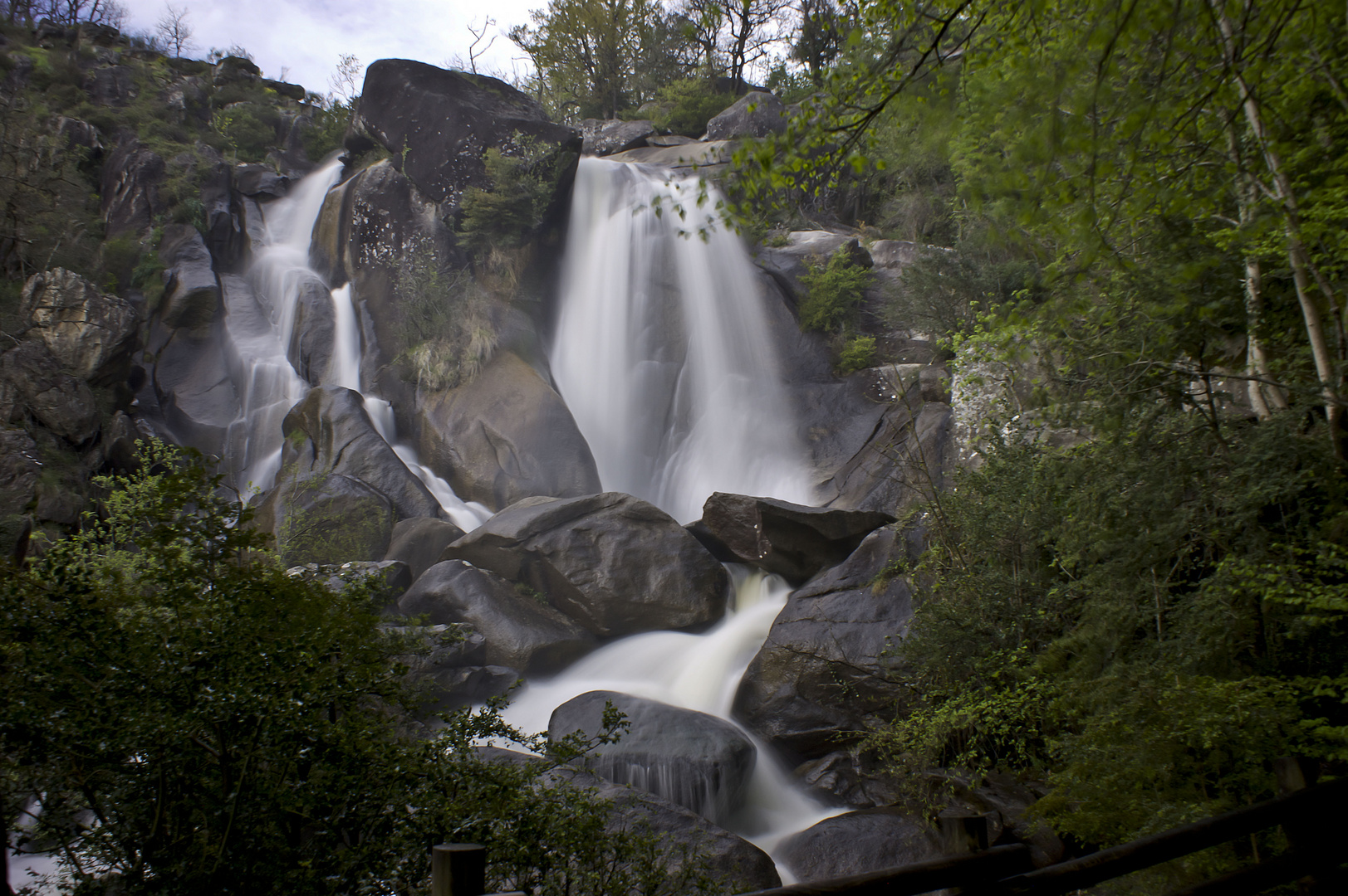 Cascade du Saut de la Truite photo et image | paysages, lacs, rivières