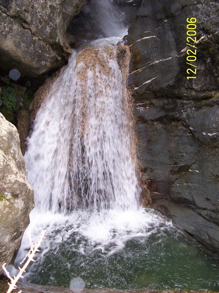 cascata del rio badu ispanu Fonni(nu)-sardegna