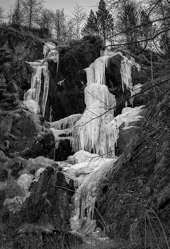 CASCATA DI GHIACCIO