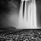 Cascata islandese Skogafoss