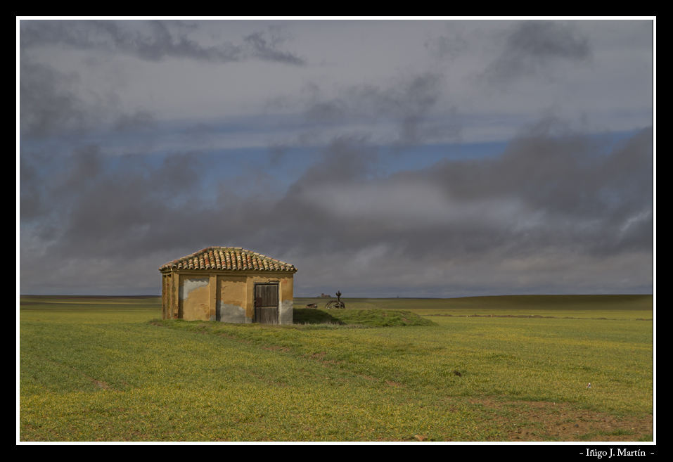 CASETA-DIA DE TORMENTA