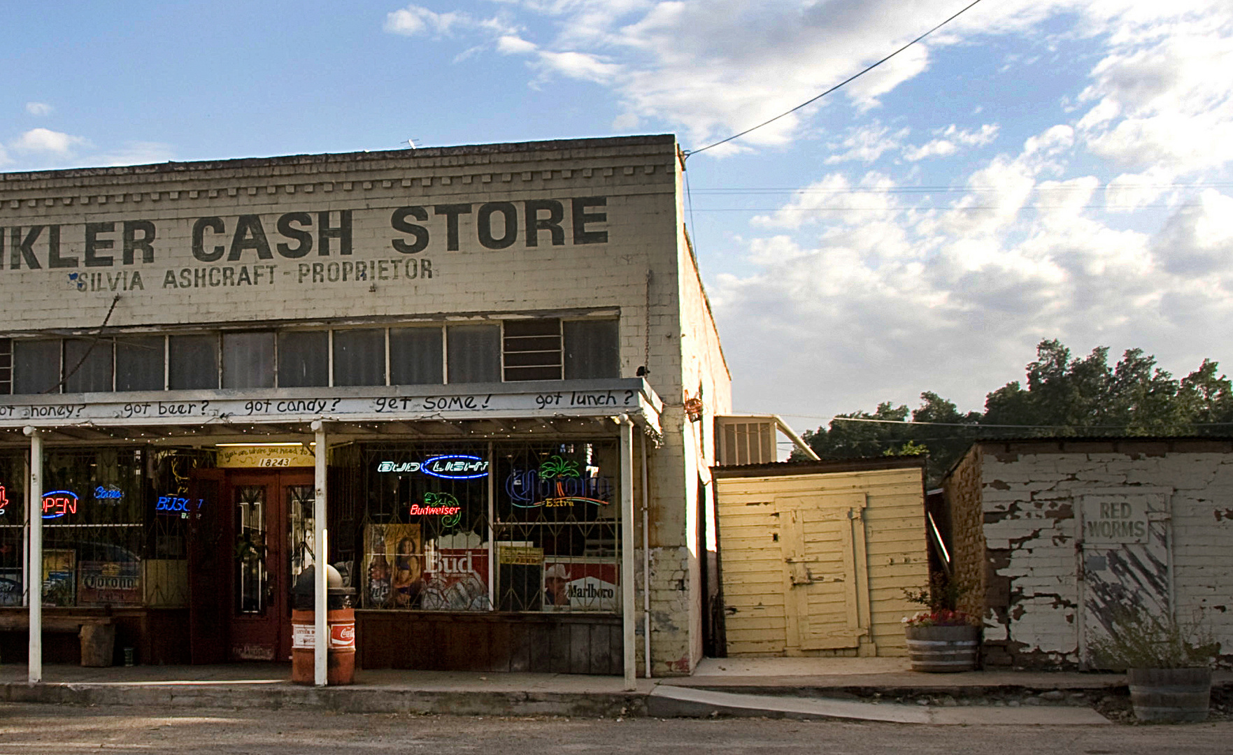 Cash Store