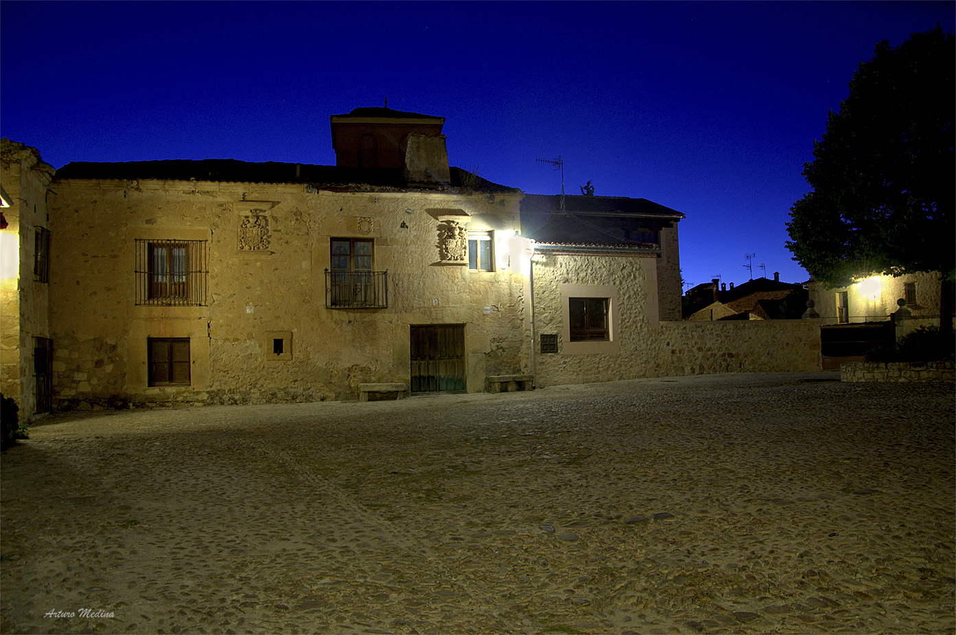 CASONA DE PEDRAZA