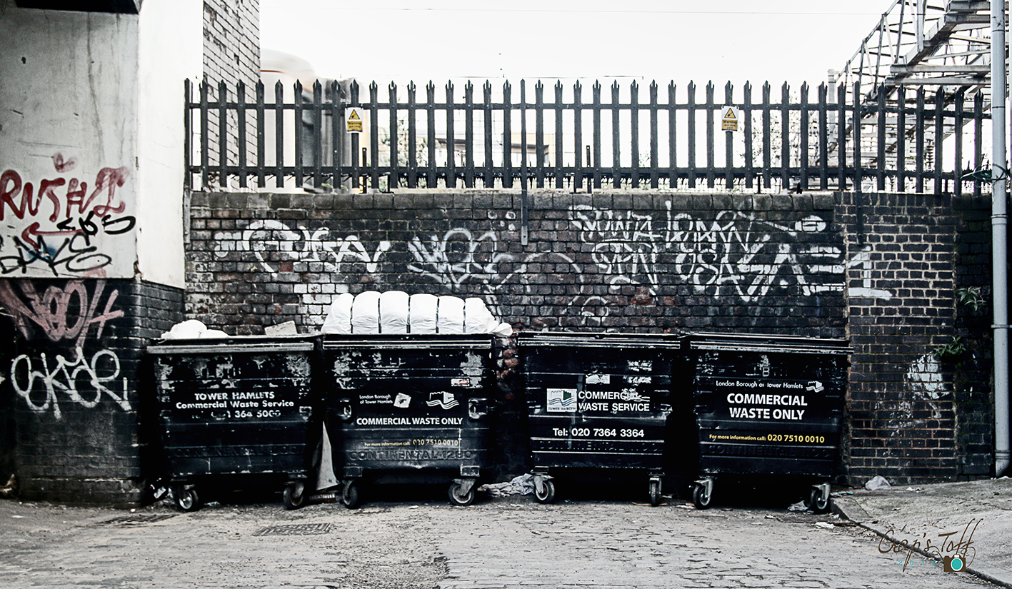 Casses toi tu pus et marche à Londres