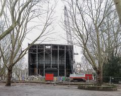 Castagnetti's demolition theatre