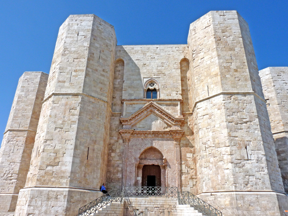 CASTEL DEL MONTE 2