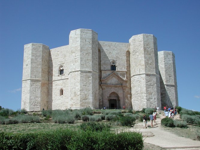 Castel del Monte II