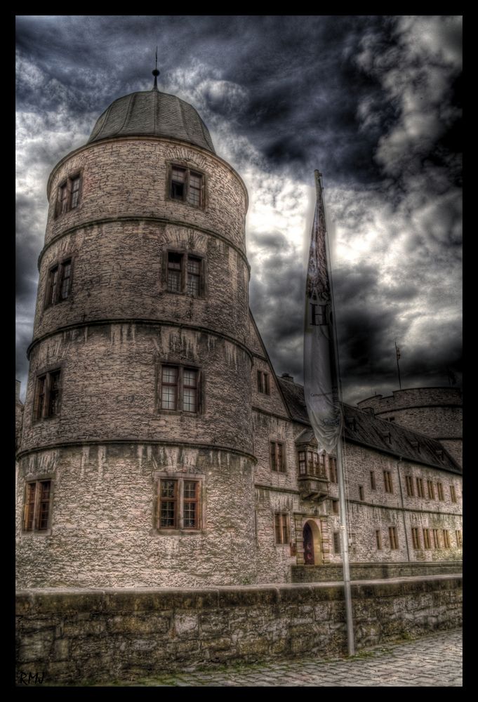 Castel of Darkness