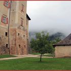 Castel Thun - cortile esterno