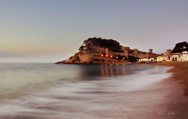 CASTELL DE TOSSA DE MAR (COSTA BRAVA).  Dedicada a POL Y MARC.