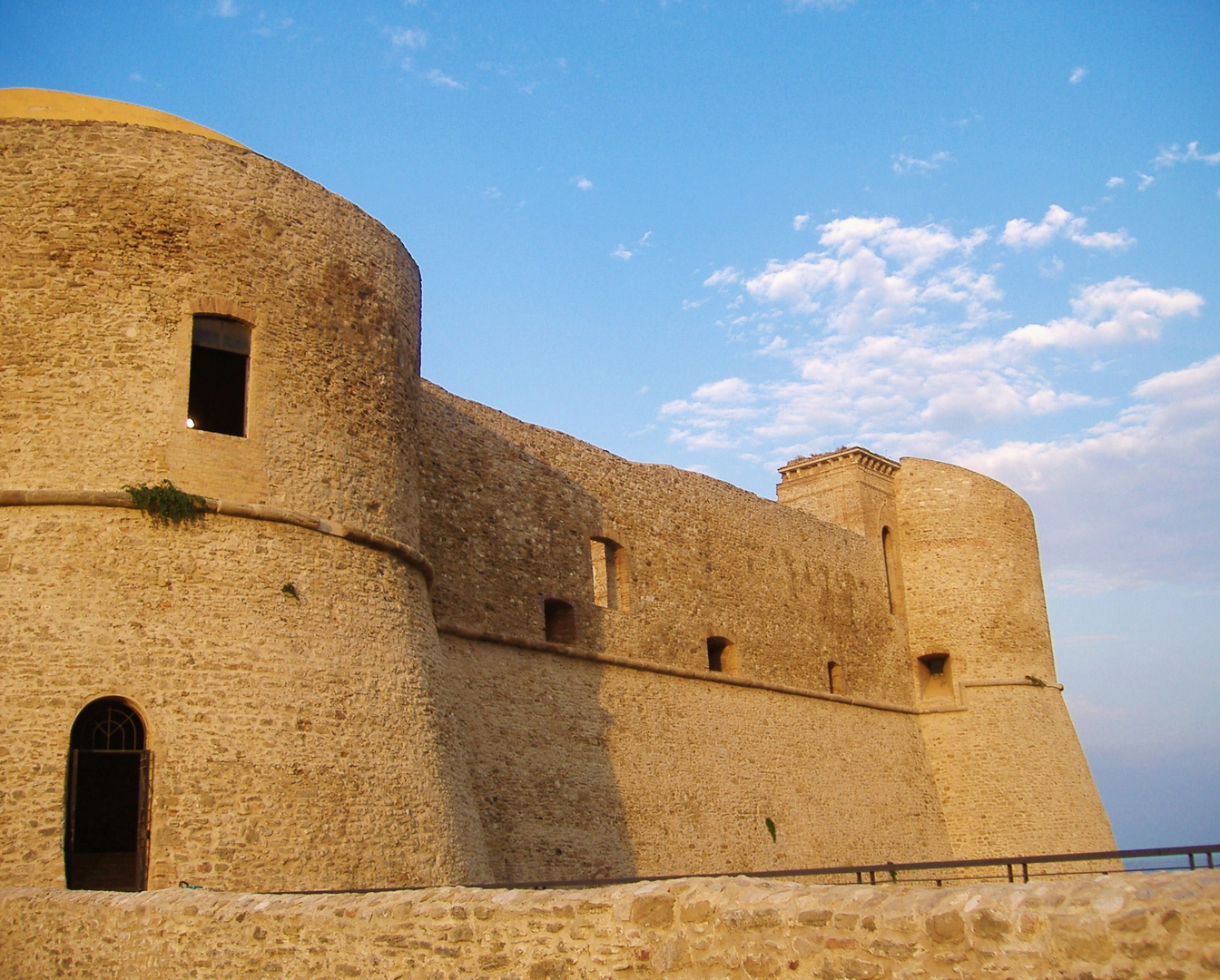 Castello Aragonese